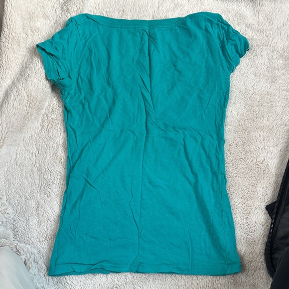 Aeropostale Teal V-Neck Graphic Tee - Picture 4 of 4